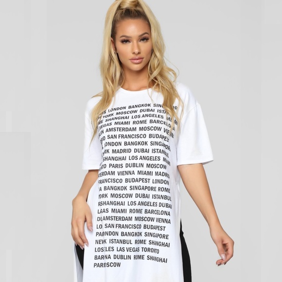 Last 1 - Oversized Graphic Tunic - Picture 2 of 7